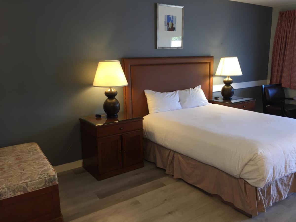Vip Motel Parksville Bagian luar foto
