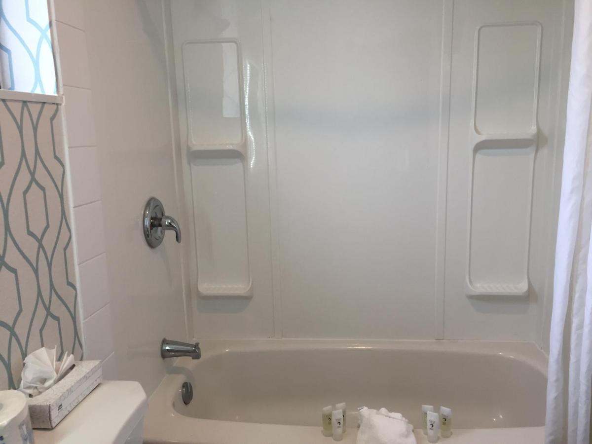 Vip Motel Parksville Bagian luar foto
