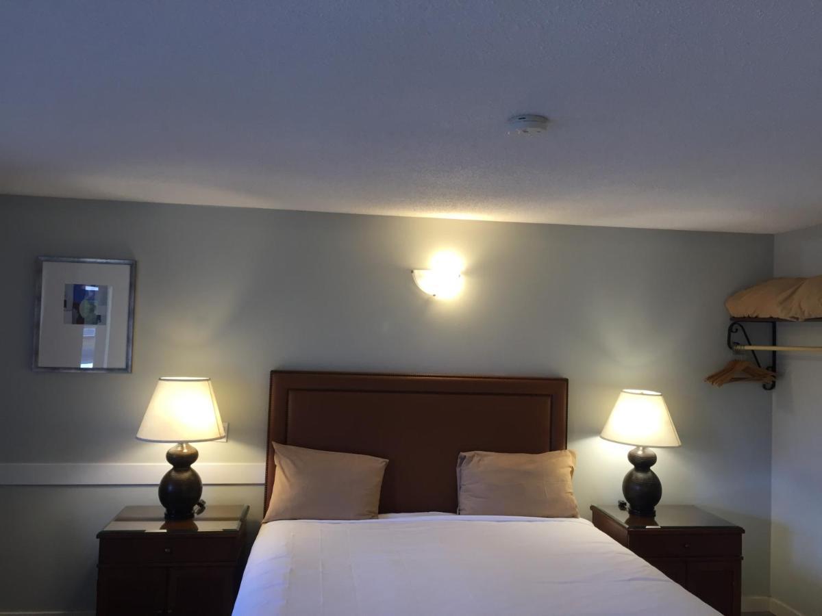 Vip Motel Parksville Bagian luar foto