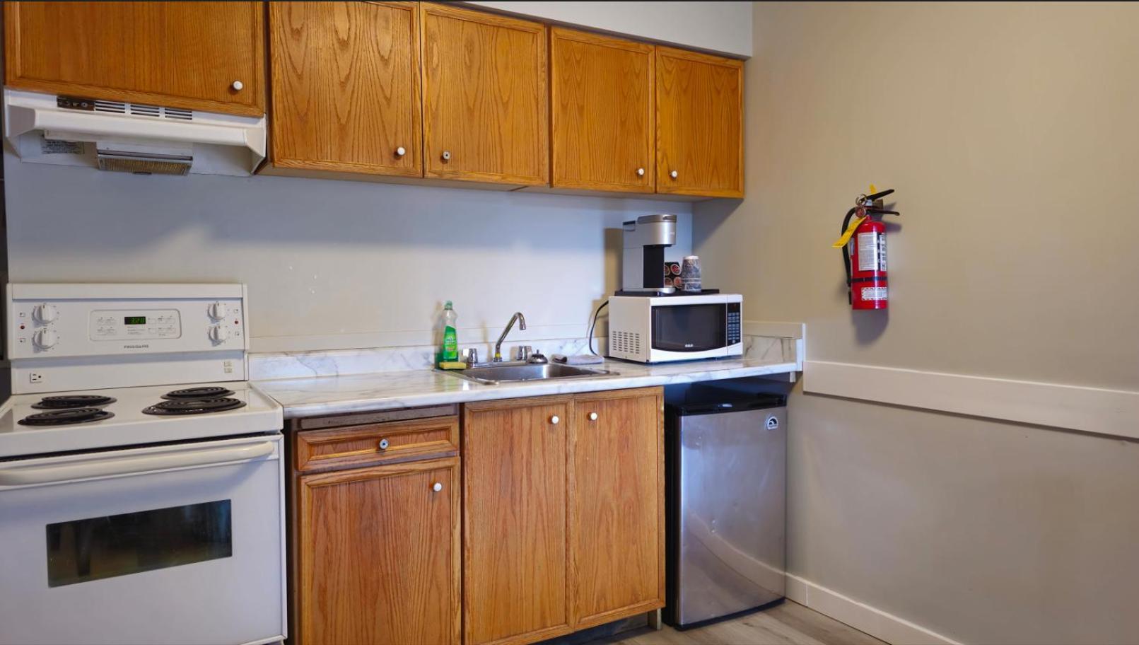 Vip Motel Parksville Bagian luar foto